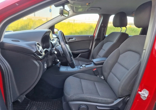 Mercedes-Benz Klasa B cena 35900 przebieg: 279821, rok produkcji 2013 z Orzesze małe 326